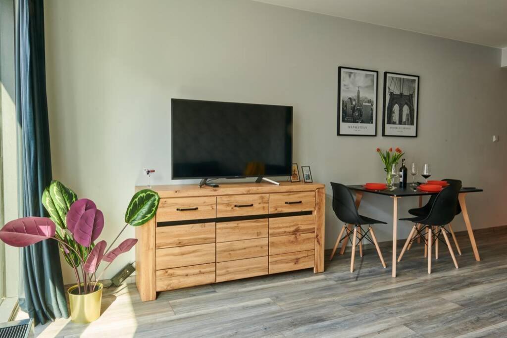 Easy Rent Apartments - Crystal Lublin Dış mekan fotoğraf